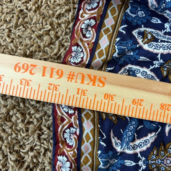 hem &‎ thread NWT Boho Short dress Long Sleeve Flowy Rayon - Picture 8 of 9